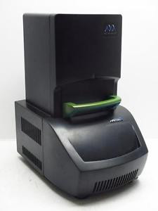MJ Opticon 2 DNA Engine CFD-3220 Continuous Fluorescence Detector PTC-200 Cycler