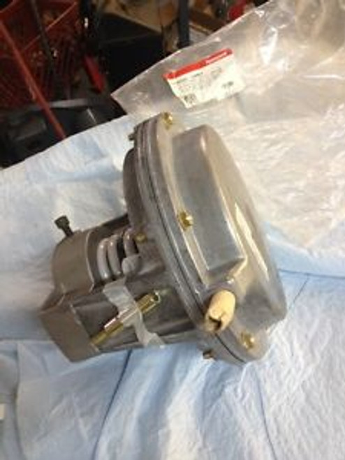 New - Honeywell MP953C 1083 Pneumatic Valve Actuator