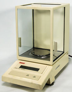 Ohaus AS60S Analytical Standard Balance