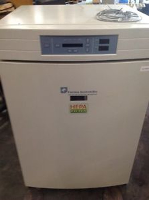 Forma / Thermo Scientific Water Jacketed CO2 Incubator Model 3110 w/ HEPA Filter