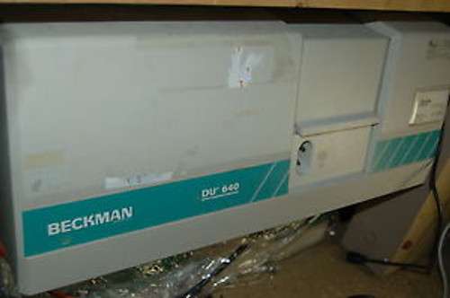 Beckman DU-640  UV-VIS spectrophotometer ultraviolet visible photometer DU640