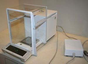 METTLER AT200 Professional Analytical Balance with data cable
