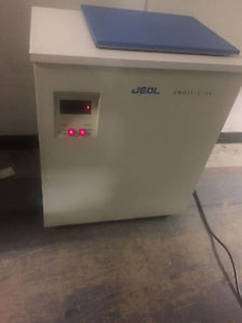 JEOL EMDSC-U10A Vacuum Dessicator