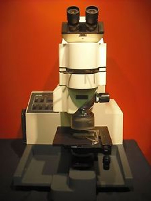 Bio-Rad UMA-500 Spectroscopic Microscope
