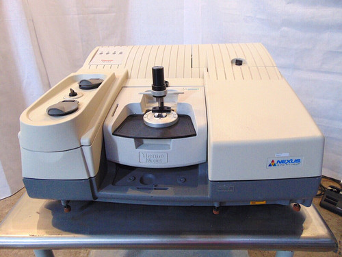 Thermo-Electron Nicolet NEXUS 670 FT IR ESP Spectrometer