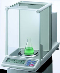 A&D Weighing (GH-252) Semi-micro with RS-232C