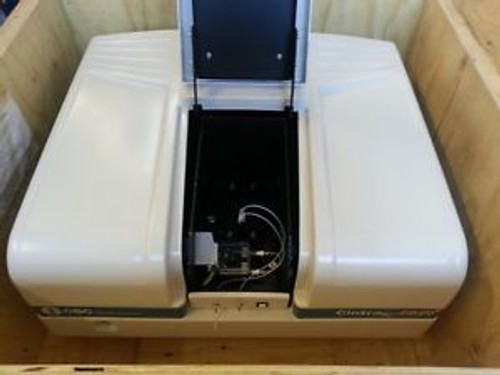 GBC CINTRA 2020 DOUBLE BEAM UV-VISIBLE SPECTROMETER (Year 2011)
