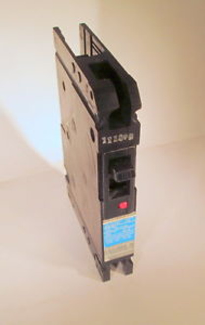 Ed21B110      New In Box - Siemens  Circuit Breaker -