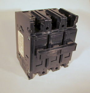 Qc3010H New - Cutler Hammer   Feed  Thru Circuit Breaker -
