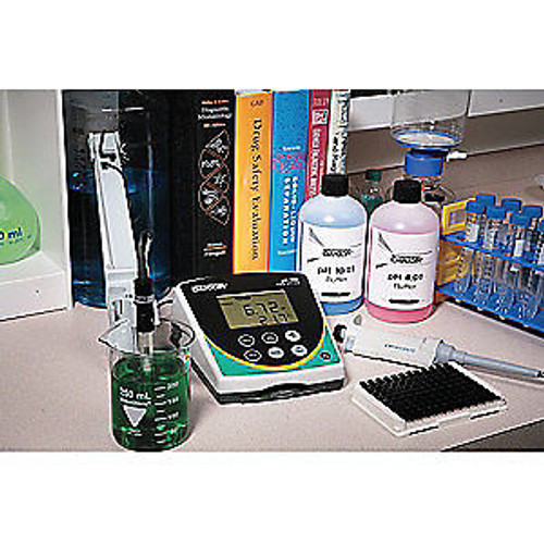 OAKTON PH 700 BENCHTOP METER ONLY WD-35419-00