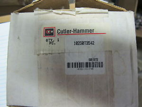 Cutler Hammer 10250T3542 Nema 12 Start/Stop Station