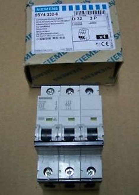 Siemens 5Sy4332-8 Circuit Breaker  32 Amp  3 Pole