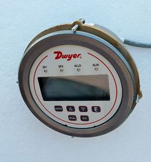 New Dwyer Dh3-004 Digihelic Differential Pressure Controller 0-1 W.C. Range
