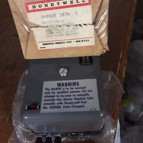 NEW HONEYWELL RA890E 1678 FLAME SAFEGUARD PRIMARY CONTROL RA890E1678