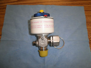 Ceodeux - Puretec Regulator.  3360 PSI 165 F CGA 632 12N 318LZ &lt W