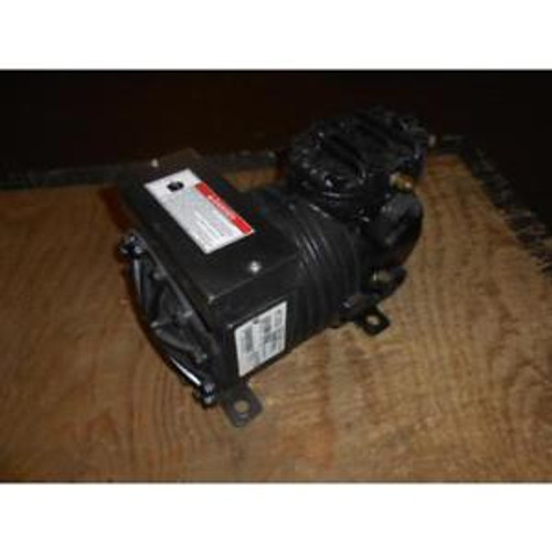 Carlyle Kamb007Acav 3/4Hp 2 Cycle Air Cooled Semi Hermetic Compressor 208-230V