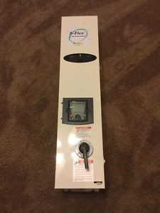 SQUARE D S-FLEX FAN AND PUMP CONTROLLER SFD212CG3Y W/ATV212H075M3X DRIVE