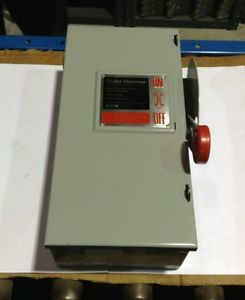 Dh322Ngk Cutler Hammer Heavy Duty Safety Switch 60 Amp 240 V New