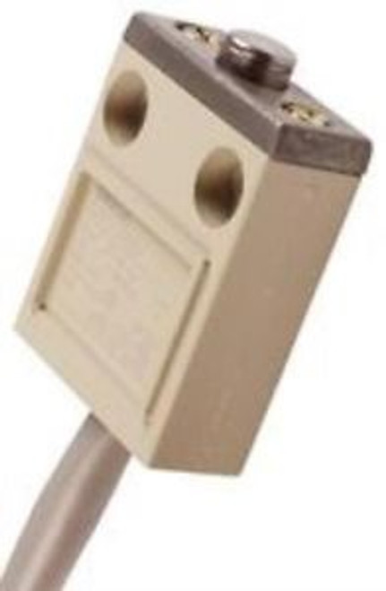 18M7247 Omron Industrial Automation D4C-1601 Limit Switch, Pin Plunger, Spdt