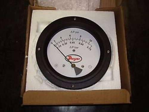 Dwyer Pressure Gauge Part Number PTGD-SC-02A  0 to 10 psi / 0.15 to 0.75 bar