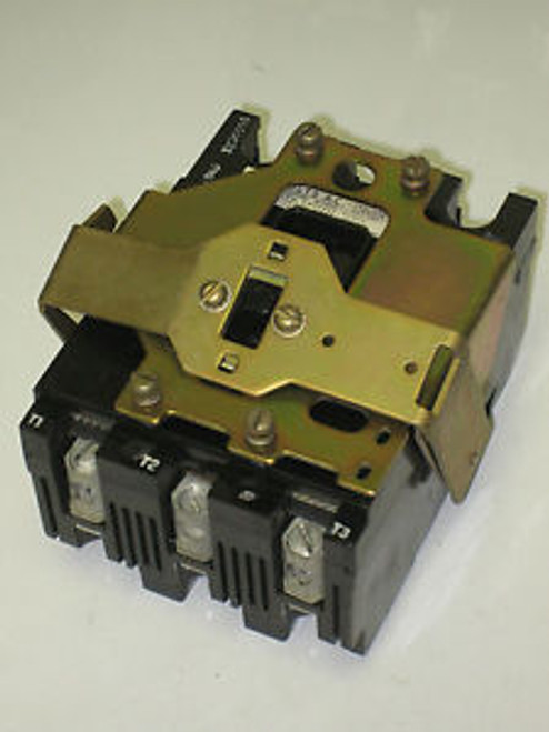 I-T-E Circuit Breaker EF3-B070  600V  70Amps ,3 POLE   E116
