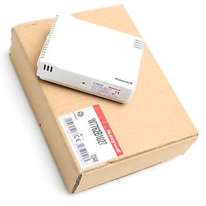 Honeywell W7762B1027 Hydronic Controller For Small Application