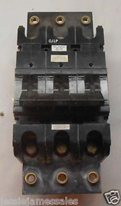 HEINEMANN CIRCUIT BREAKER 3 POLE 700 A 160VDC GJ1P-Z67-2 USED