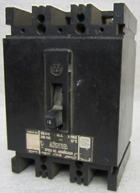 WESTINGHOUSE  EB3040  240 VAC  40 Amp  3 Pole CIRCUIT BREAKER