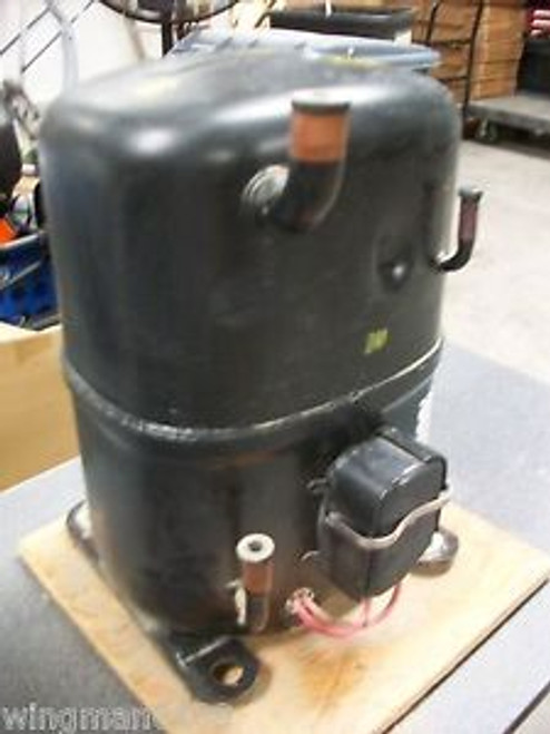 LENNOX 2-1/2  TON COMPRESSOR - MODEL AV115ET-018 /  PART #24G19 -  NEW