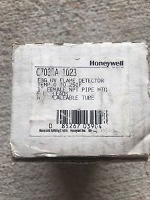Honeywell C7035A FSG UV Flame Detector 0-250F NEW