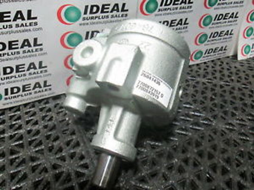 Renault 26041436 Pump New In Box