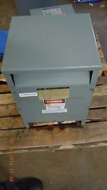 Square D 15 KVA Transformer 15T12H 240V-208/120