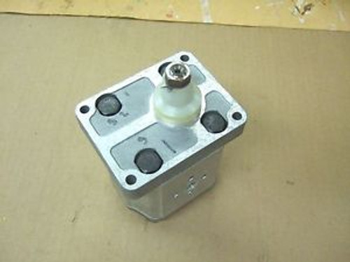 New Genuine Fiat Allis Sauer Sundstrand Hydraulic Pump 79087365