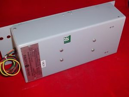 General Electric TKMMOMA1 Circuit Breaker Operating Mechanism Mod.2 120V Used