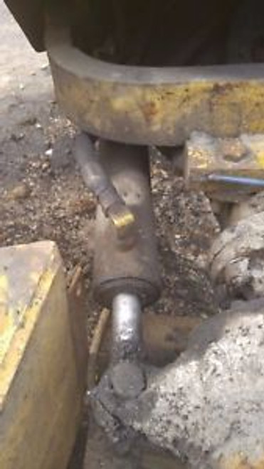 Clark Michigan 75 Iii Steer Cylinder 533489