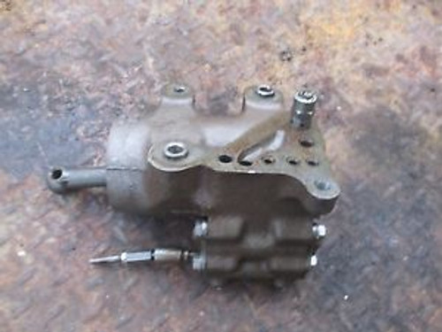 1958 Ford 961 Gas Farm Tractor 3 Point Lift Cylinder Assembly