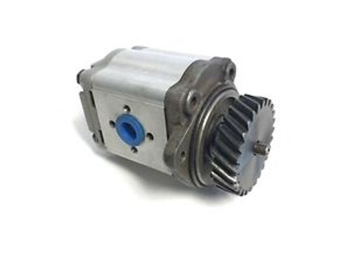 (New, Quality Pump) F0Nn600Aa New Holland 5640 6640 7740 Ts100 Ts110 Ts115 Etc
