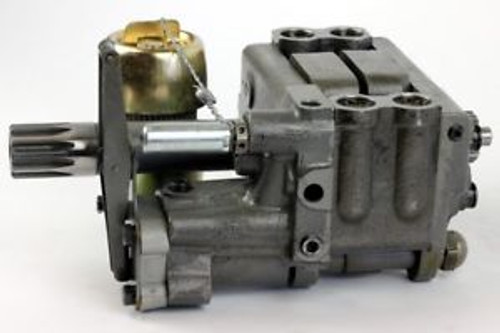 899205M91 Hydraulic Lift Pump Assembly Filter Faces Up Pressure 2500, Mf-135,165