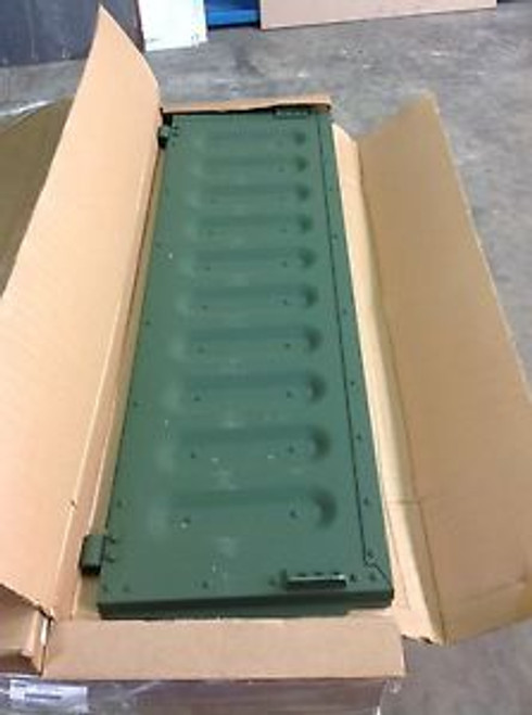 Military Trailer Tail Gate New M1102  1 1/4 Ton Hmmwv Trailer   12449549