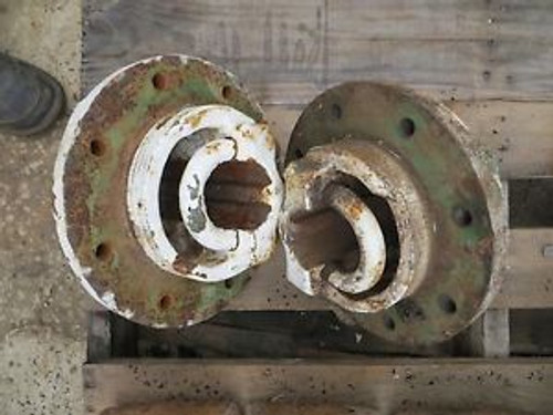 Oliver Super 55 550 Tractor Hubs