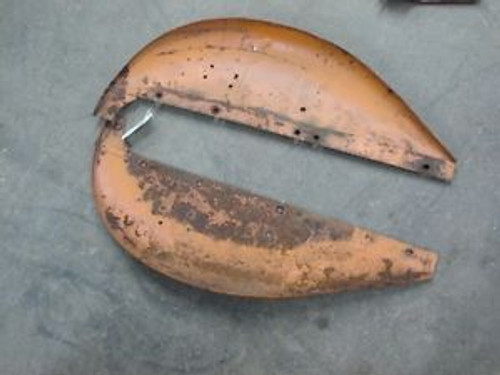 Allis-Chalmers B Or C Fenders (Pair), Tag #760Dk