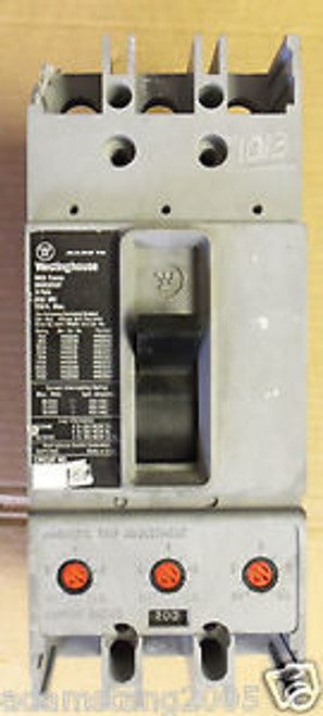 Westinghouse HKB HKB3250F 200 amp Frame 3 pole Circuit Breaker  Chipped
