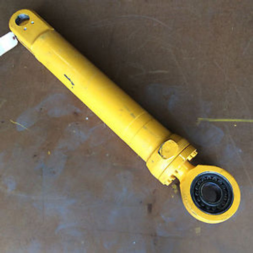 Volvo 11088298 Remanufacuted Steering Cylinder For A40 Articulated Hauler