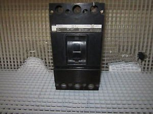 Westinghouse DA3400Y circuit breaker 400 amp 240 volt 3 pole 376D872G29