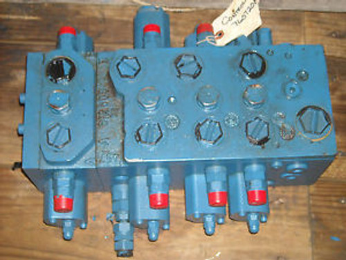 Nos Case/New Holland Hydraulic Control Valve 760-7205