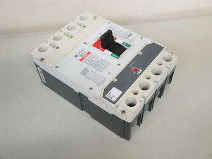 CUTLER-HAMMER LGS4630NN CIRCUIT BREAKER 4 POLE 600 AMP