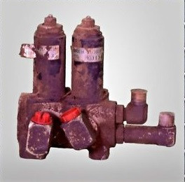Used Cat 303C Cr Boom Swing/Auxiliary Manifold & Solenoid 267-0424
