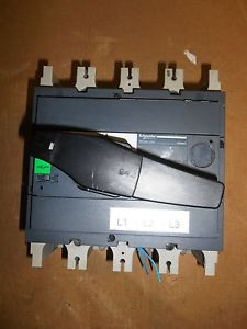 MERLIN GERIN INSJ400-400A CIRCUIT BREAKER, 600 VAC, 50-60 HZ, USED
