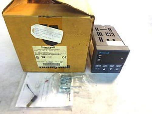 New Honeywell Udc3300 Dc330B-K0-000-20-0A0000-00-0 Temperature Controller