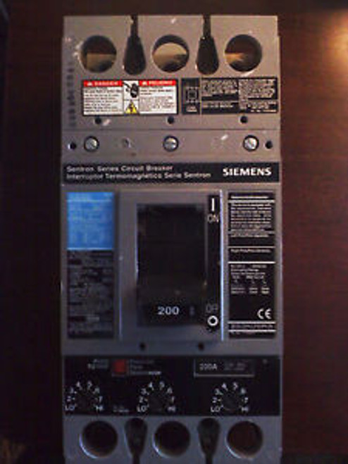 Siemens FXD63B200 3 POLE 200 AMP 600 VOLT Circuit Breaker  Used